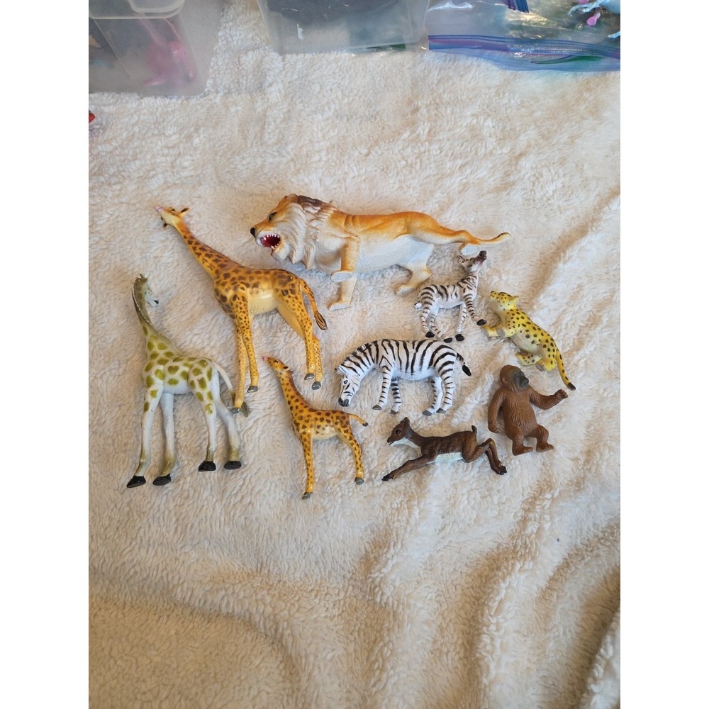 Safari Wild Anilmal Toys Lot 0f 9 Sz.4"-8" Heavy PVC AAA CE